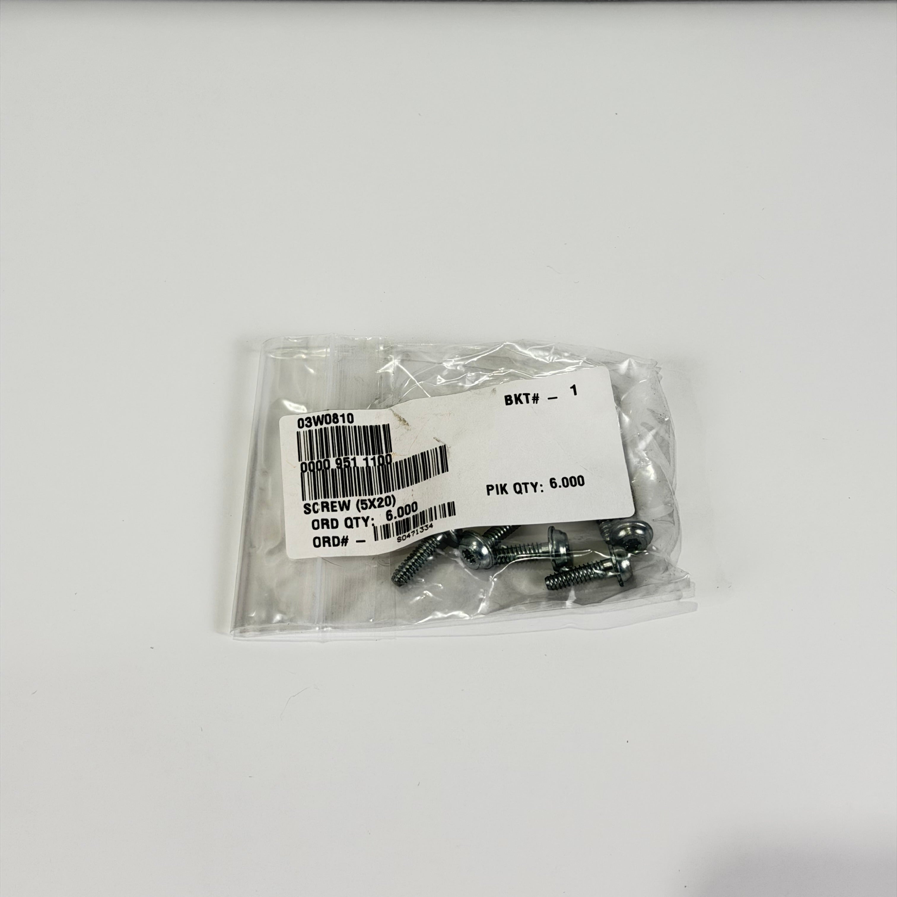 Stihl 0000 951 1100 - SCREW (5X20)