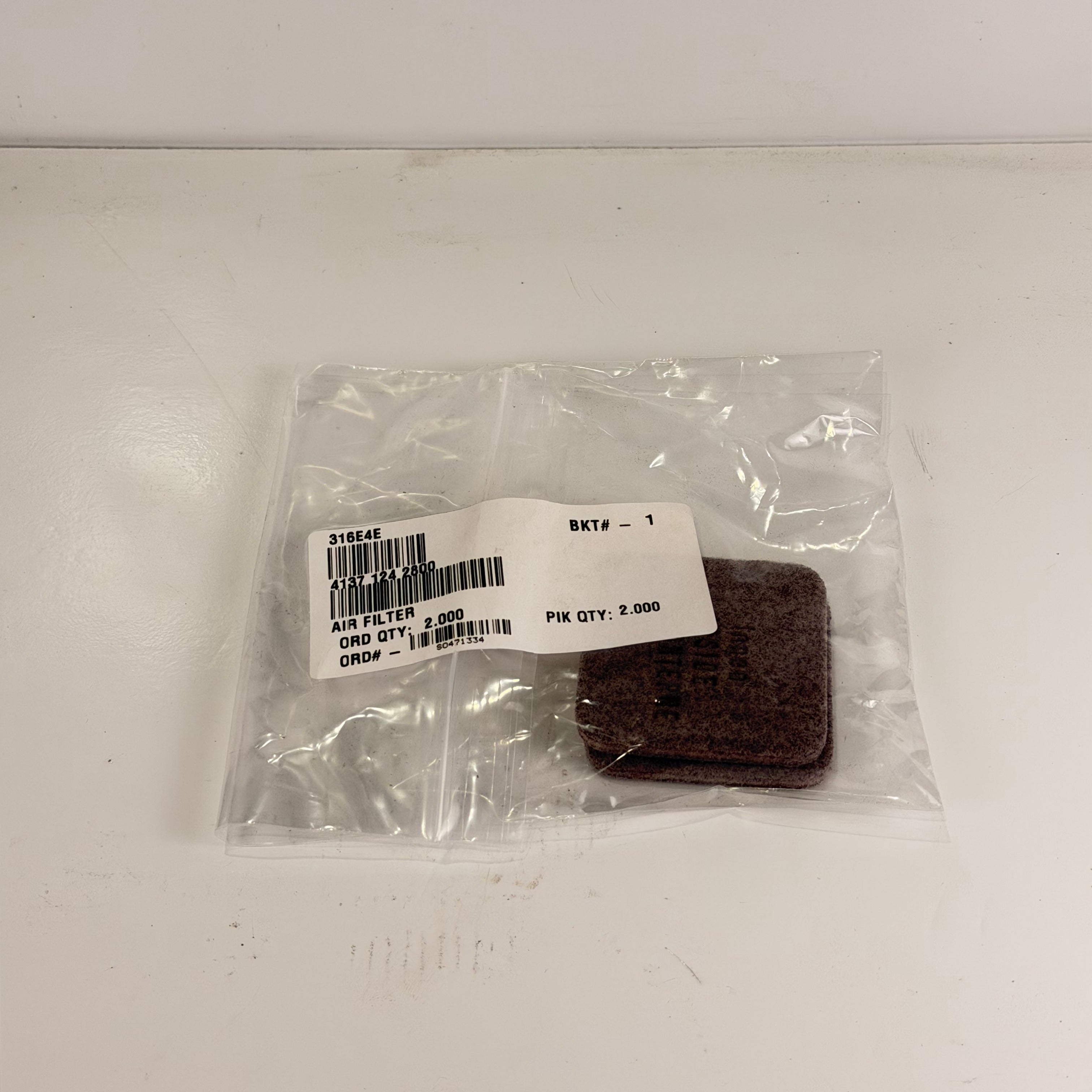 Stihl 4137 124 2800 - AIR FILTER