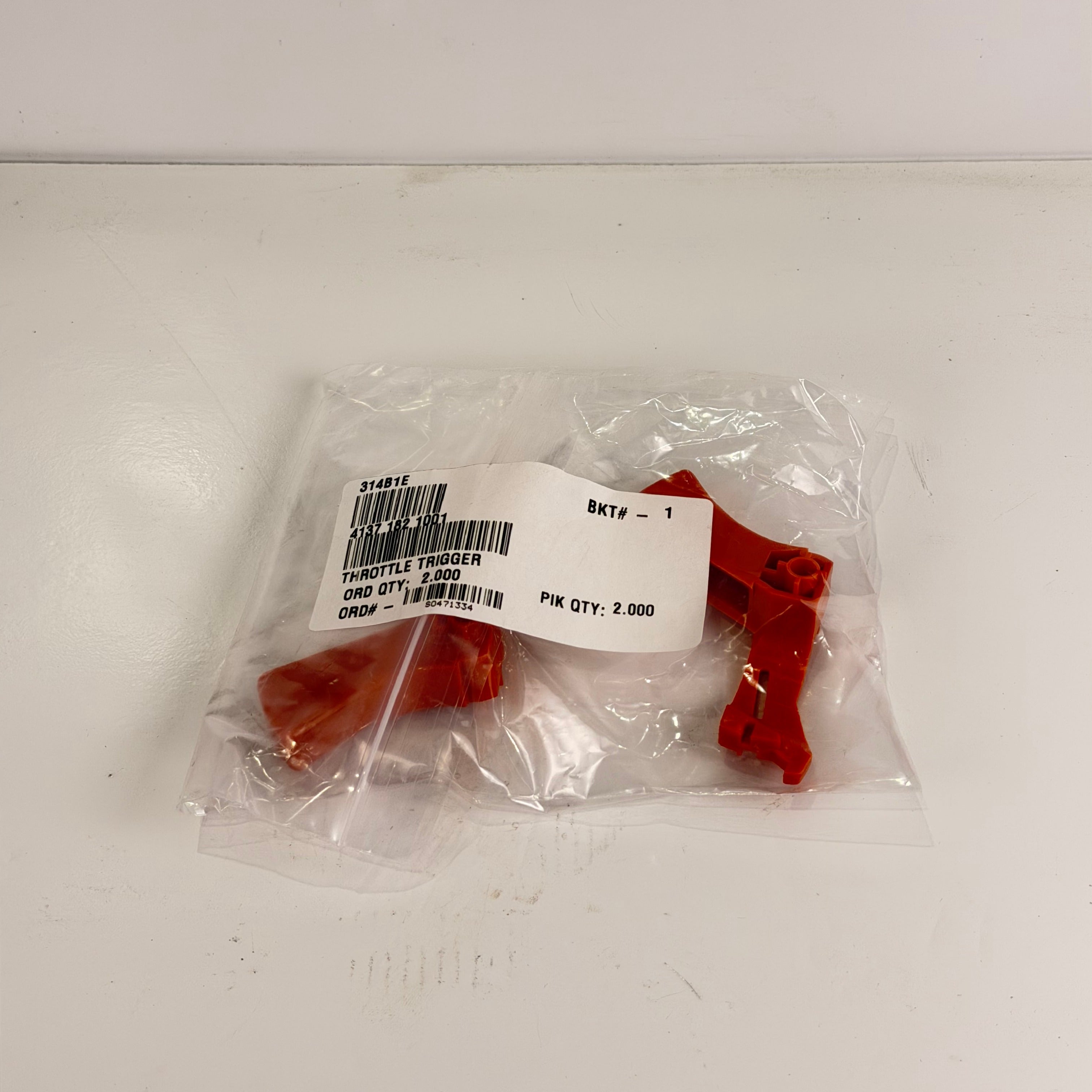 Stihl 4137 182 1001 - THROTTLE TRIGGER