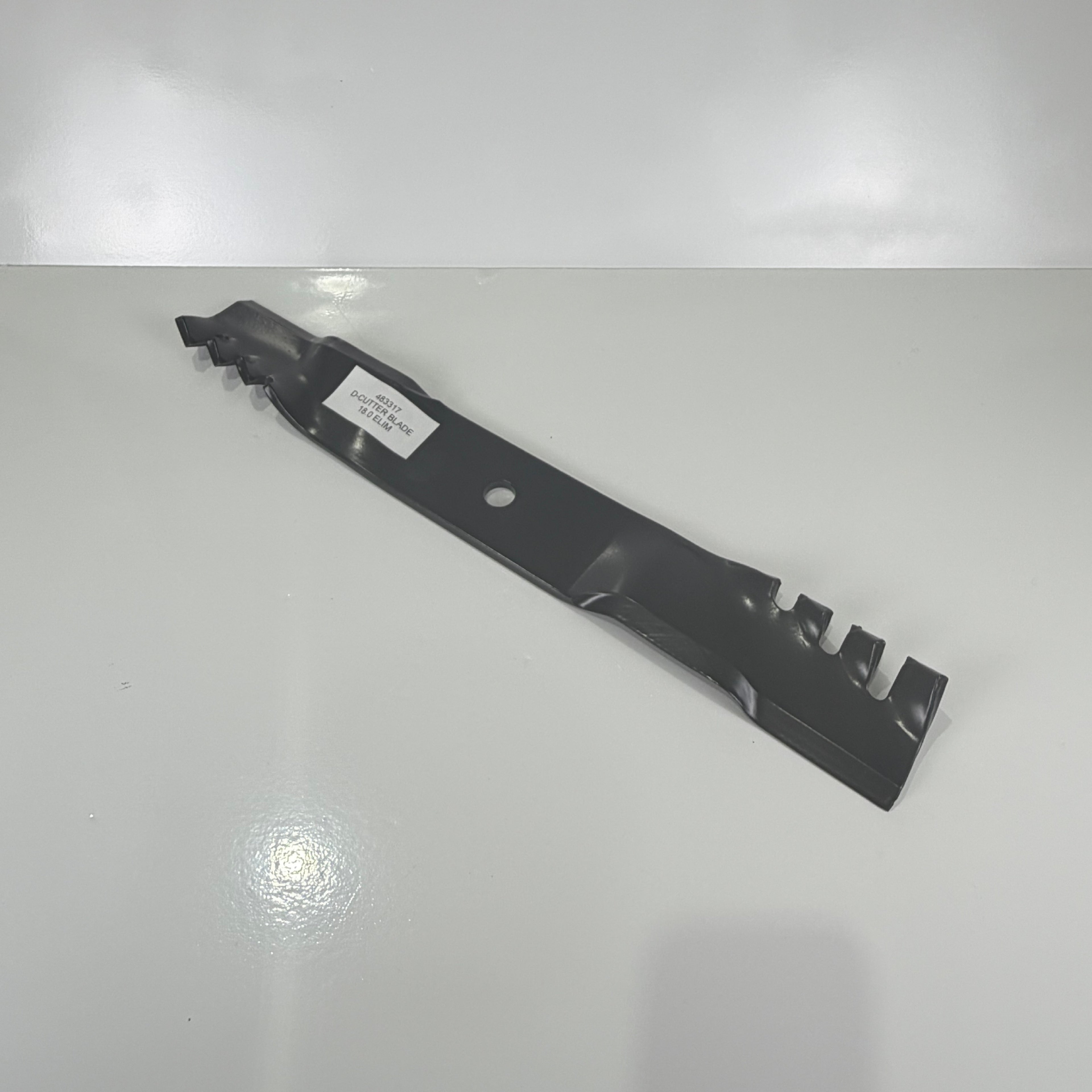 SCAG  483317 - CUTTER BLADE 18.0 ELIM