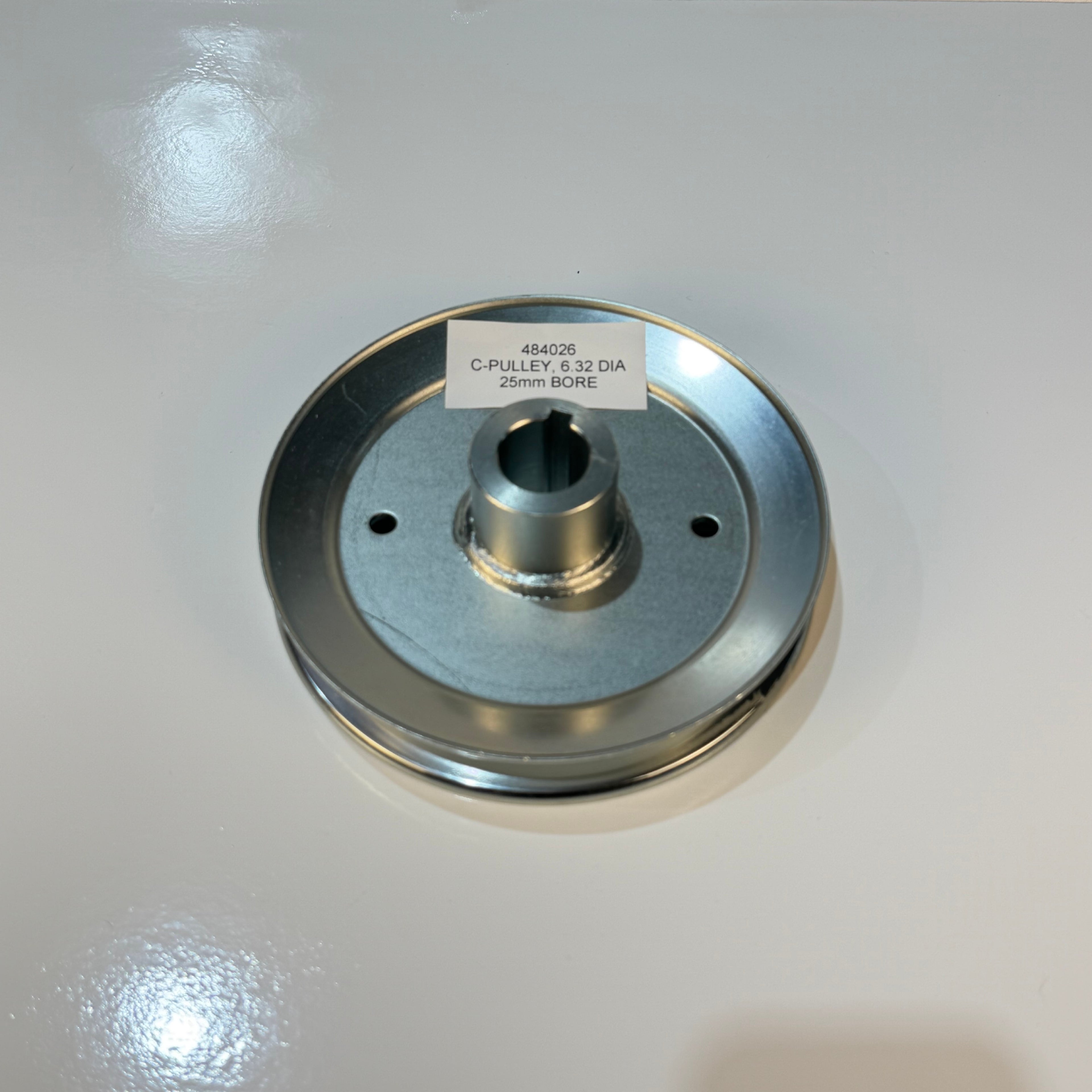 SCAG  484026 - PULLEY 6.32 DIA - 25 MM BORE