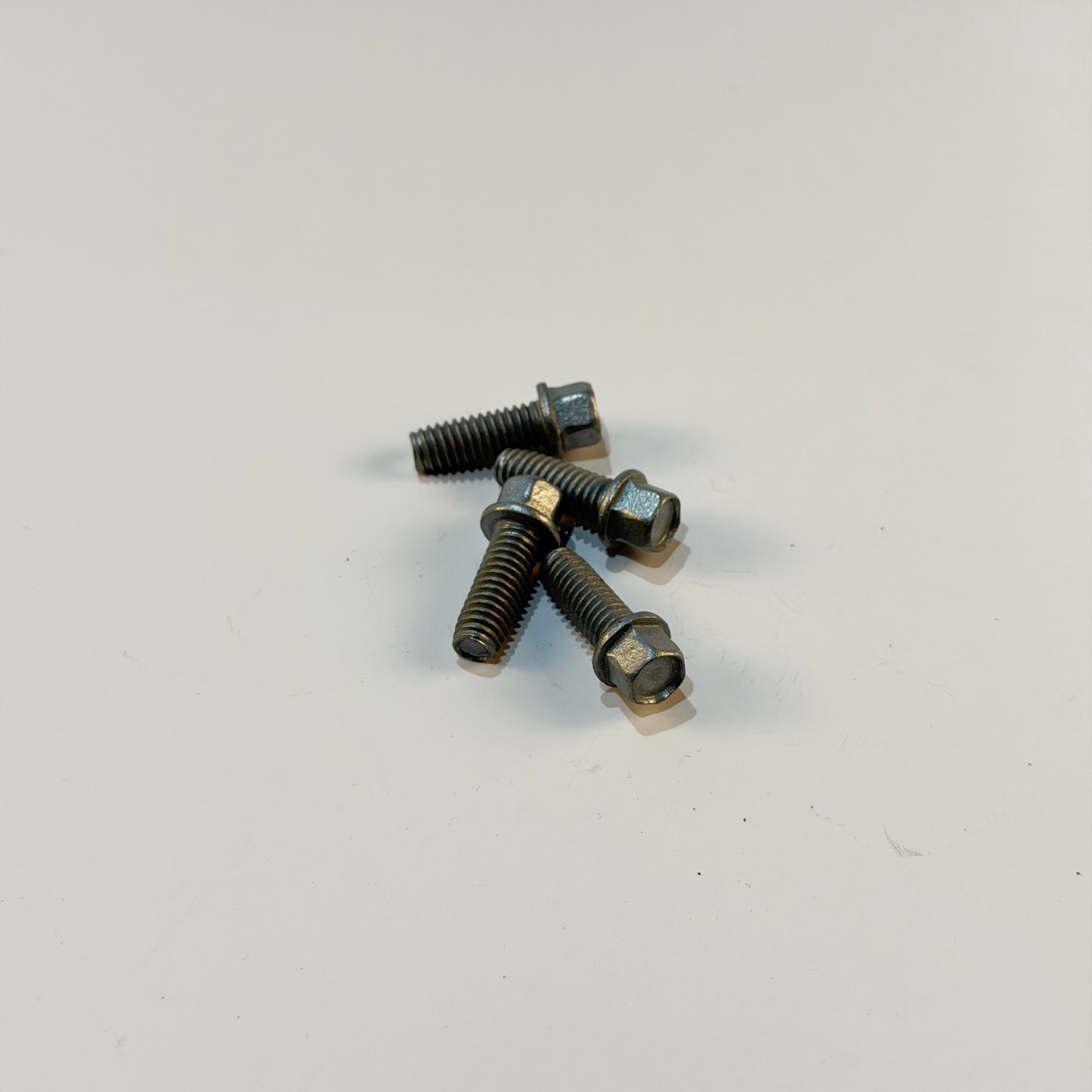 Cub Cadet 710-06322 - SCREW 5/16-18 X .875